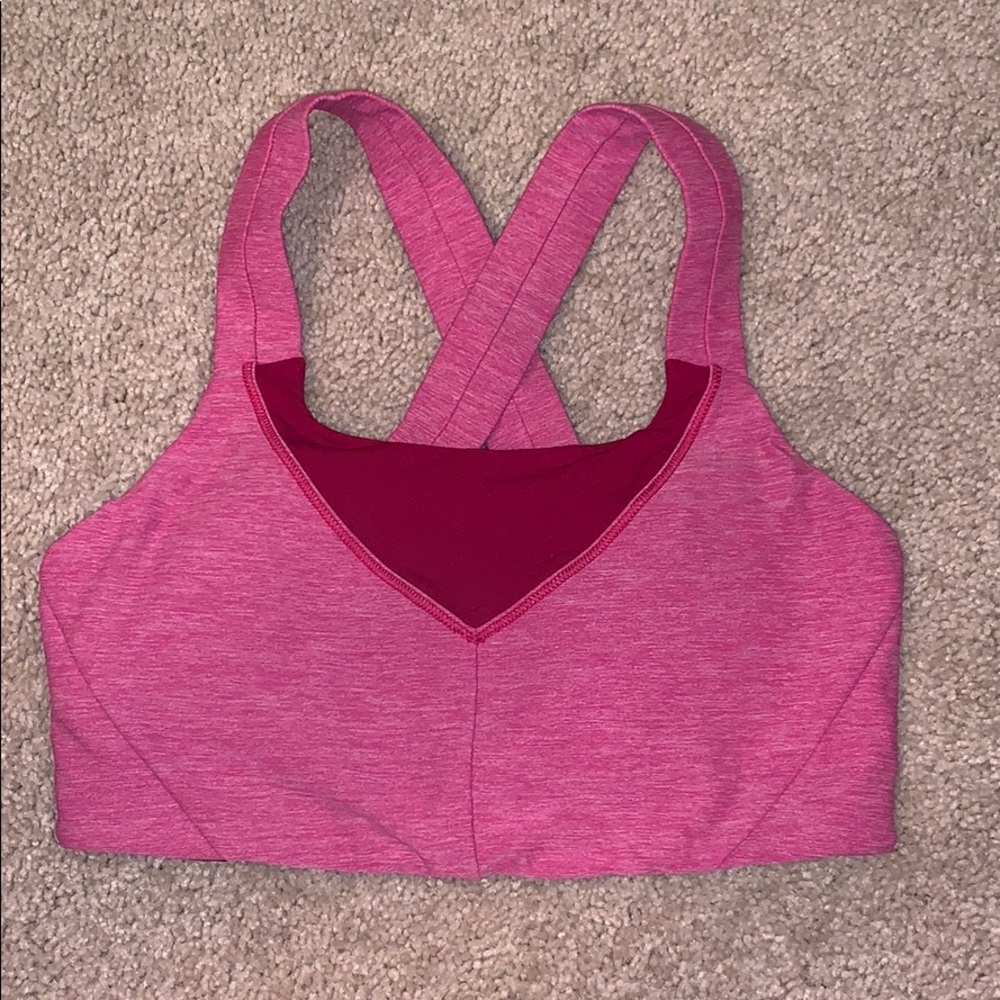 Lululemon sports bra